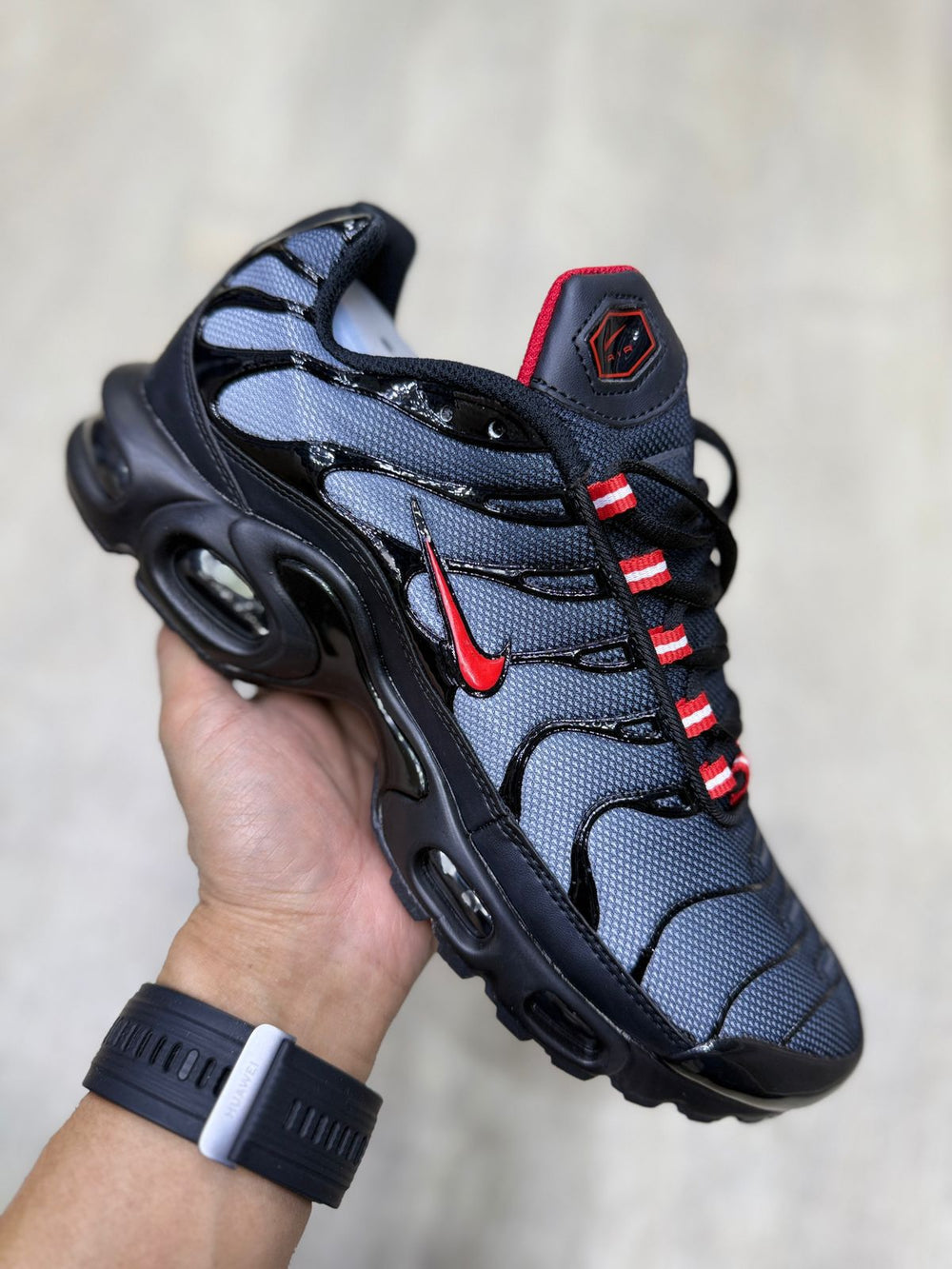 Tênis  Nike Tn