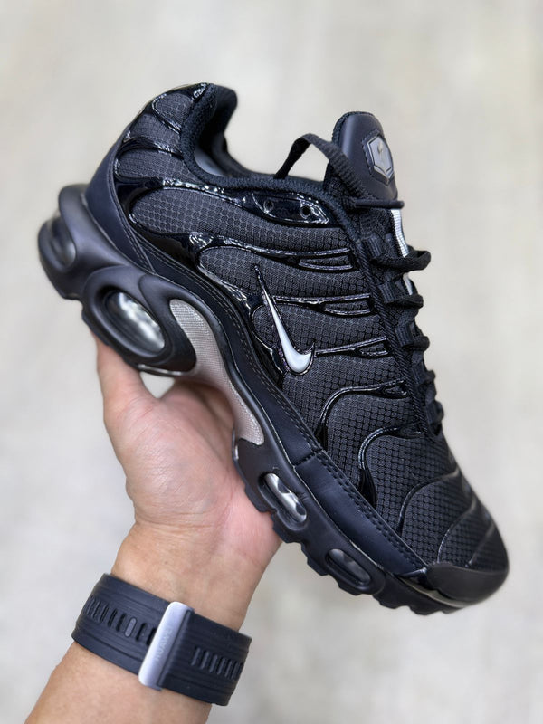 Tênis  Nike Tn