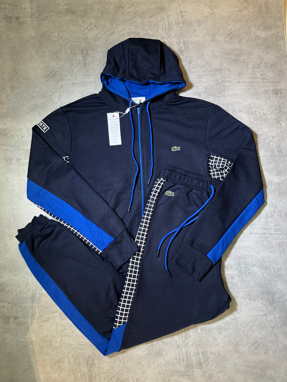 Conjunto inverno Lacoste