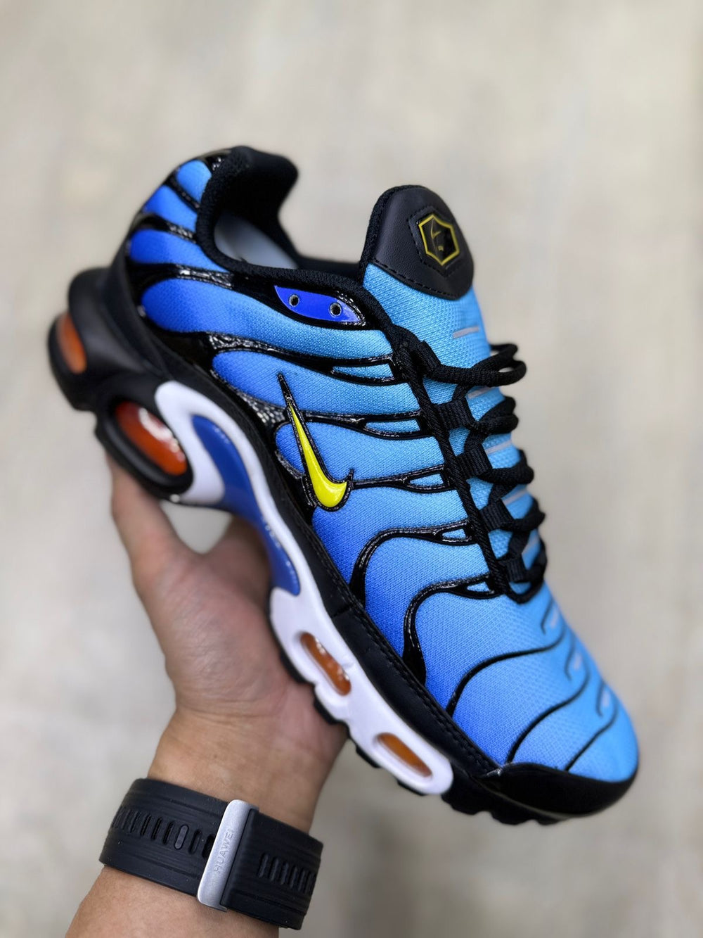 Tênis  Nike Tn