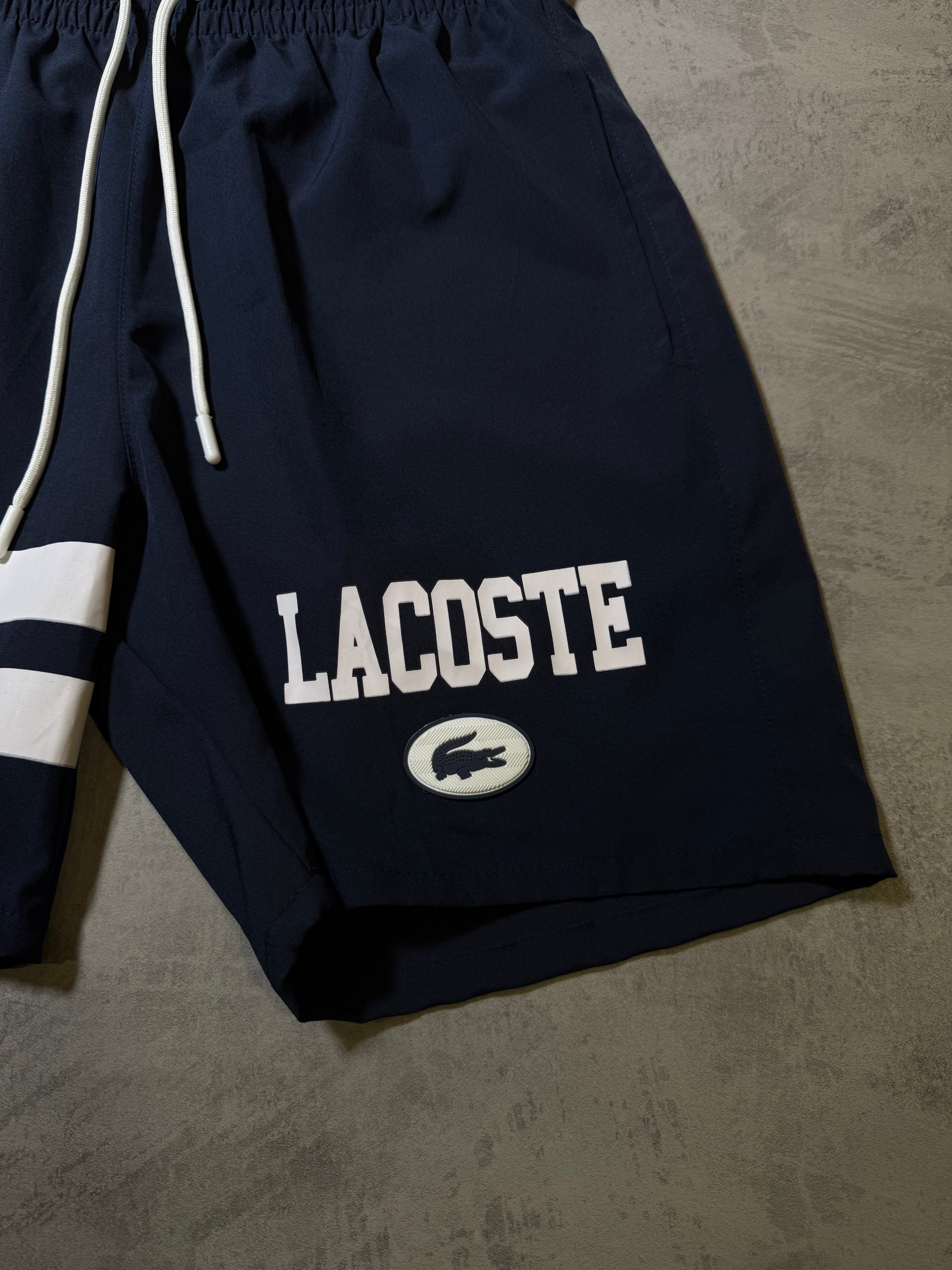 Bermuda Lacoste
