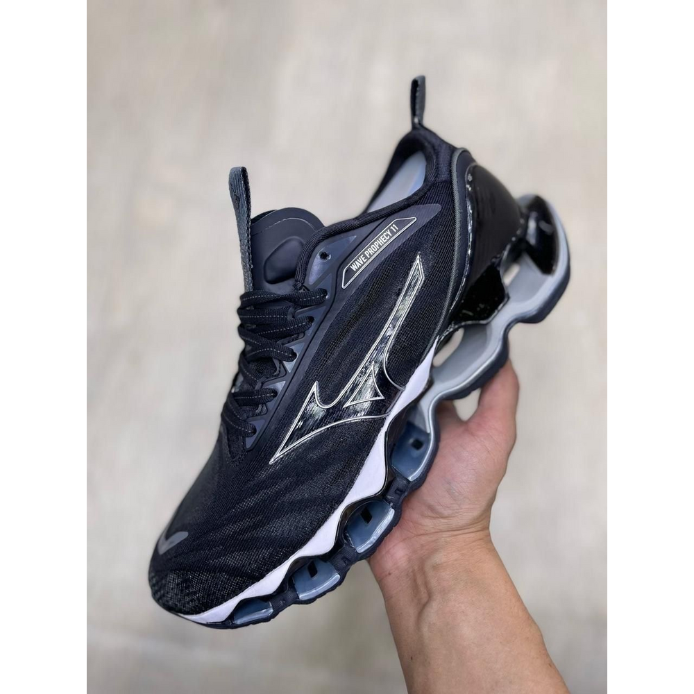 Tênis Mizuno prophecy