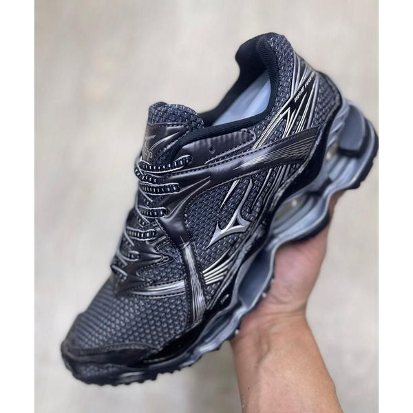 Tênis Mizuno prophecy