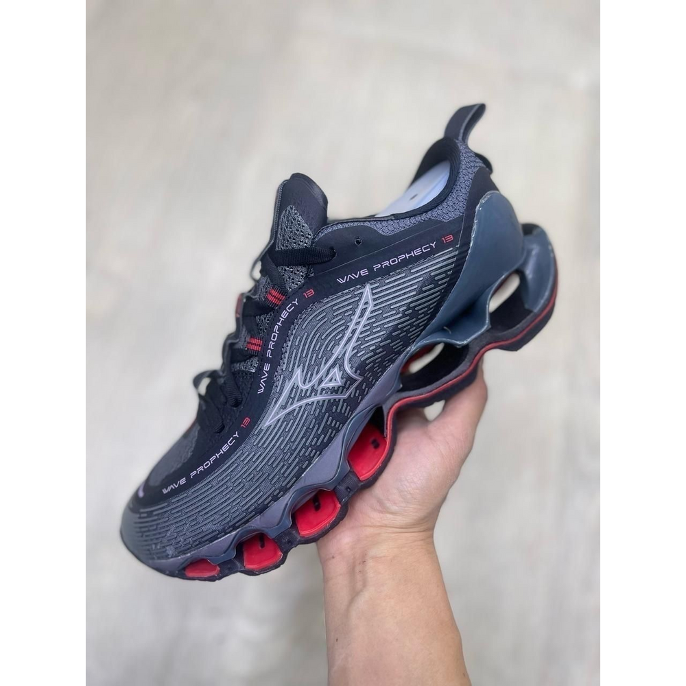 Tênis Mizuno prophecy