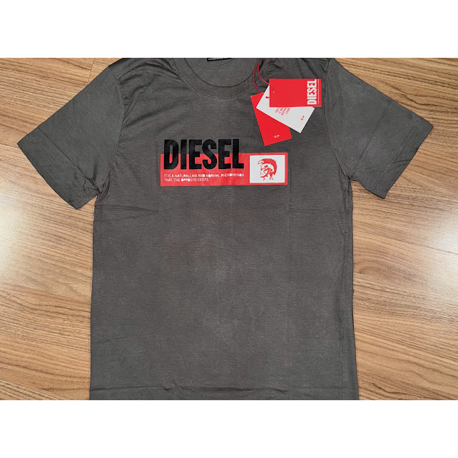 Camiseta Diesel